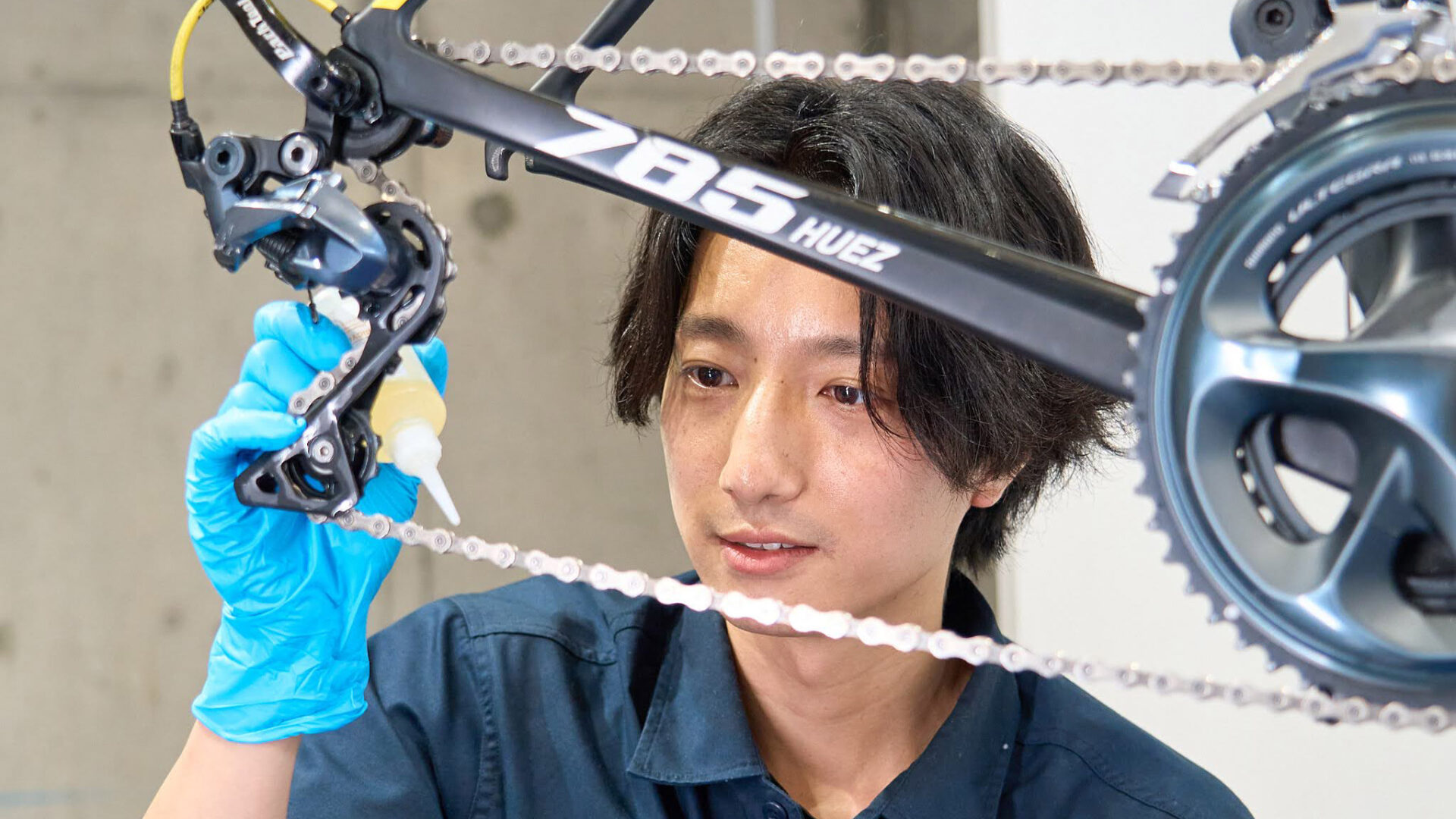チェーンに注油